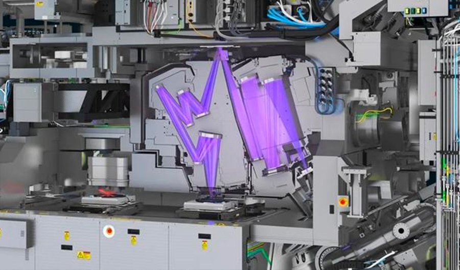 初尝人妻滑进去了莹莹视频