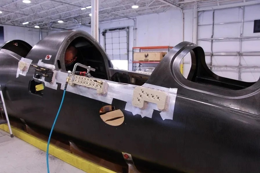 初尝人妻滑进去了莹莹视频