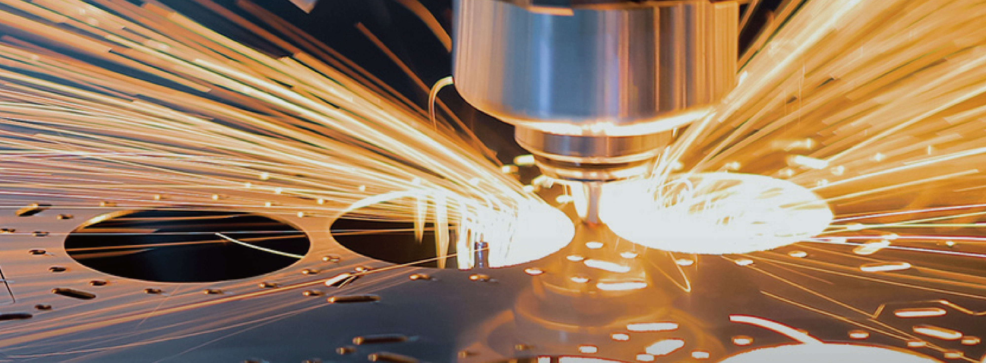 初尝人妻滑进去了莹莹视频