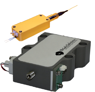 初尝人妻滑进去了莹莹视频