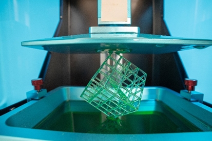 初尝人妻滑进去了莹莹视频