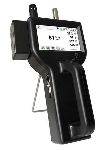 初尝人妻滑进去了莹莹视频