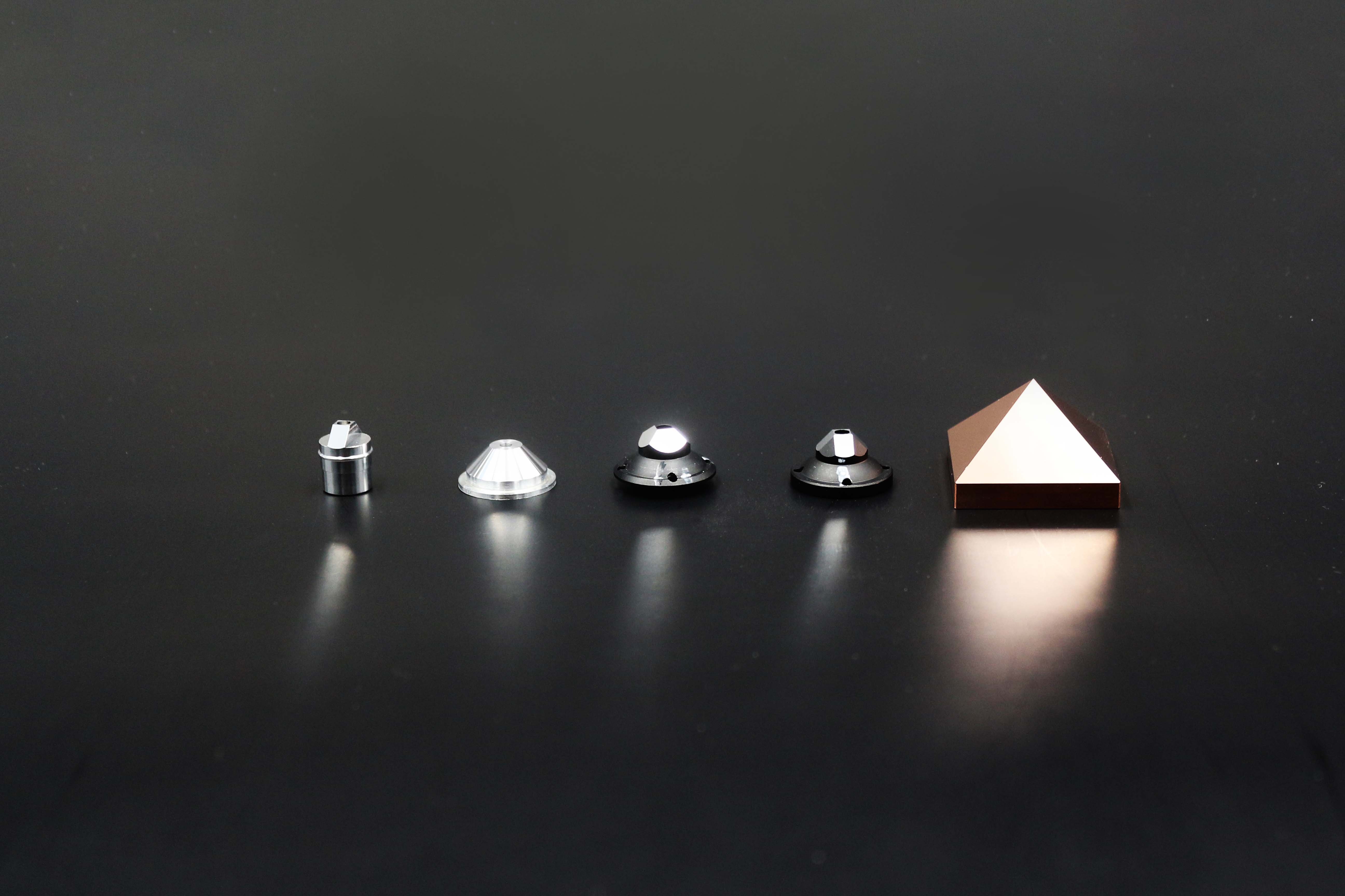 初尝人妻滑进去了莹莹视频