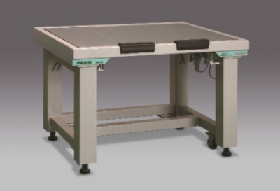 初尝人妻滑进去了莹莹视频