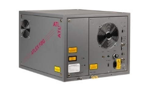 初尝人妻滑进去了莹莹视频