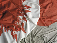 初尝人妻滑进去了莹莹视频